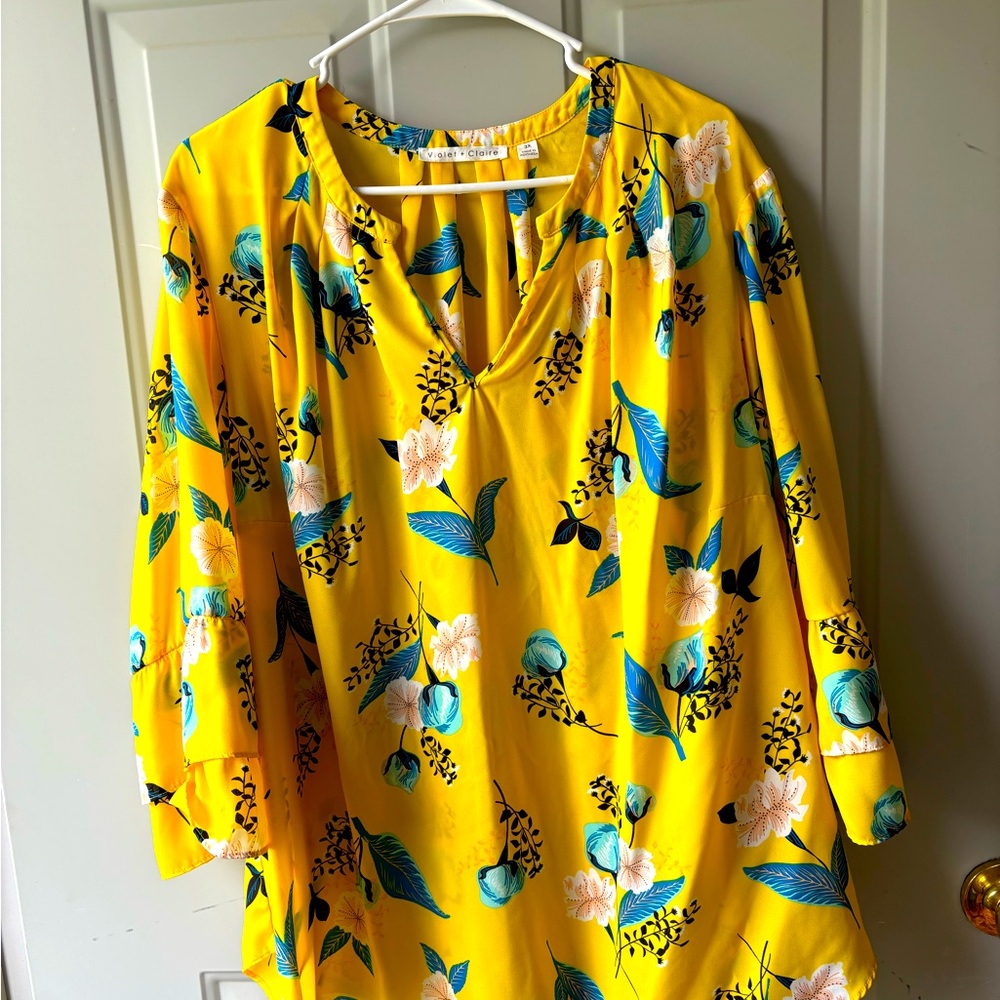 Yellow and turquoise floral print tunic blouse
